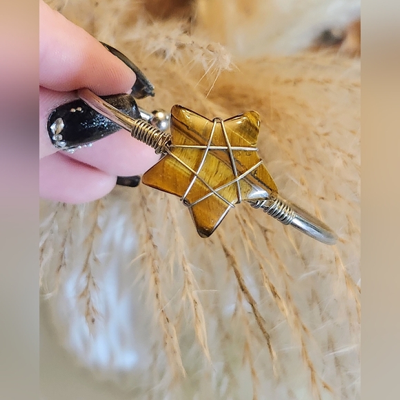 Tigers Eye Bangle Bracelet. Crystal Jewlery - Picture 3 of 6